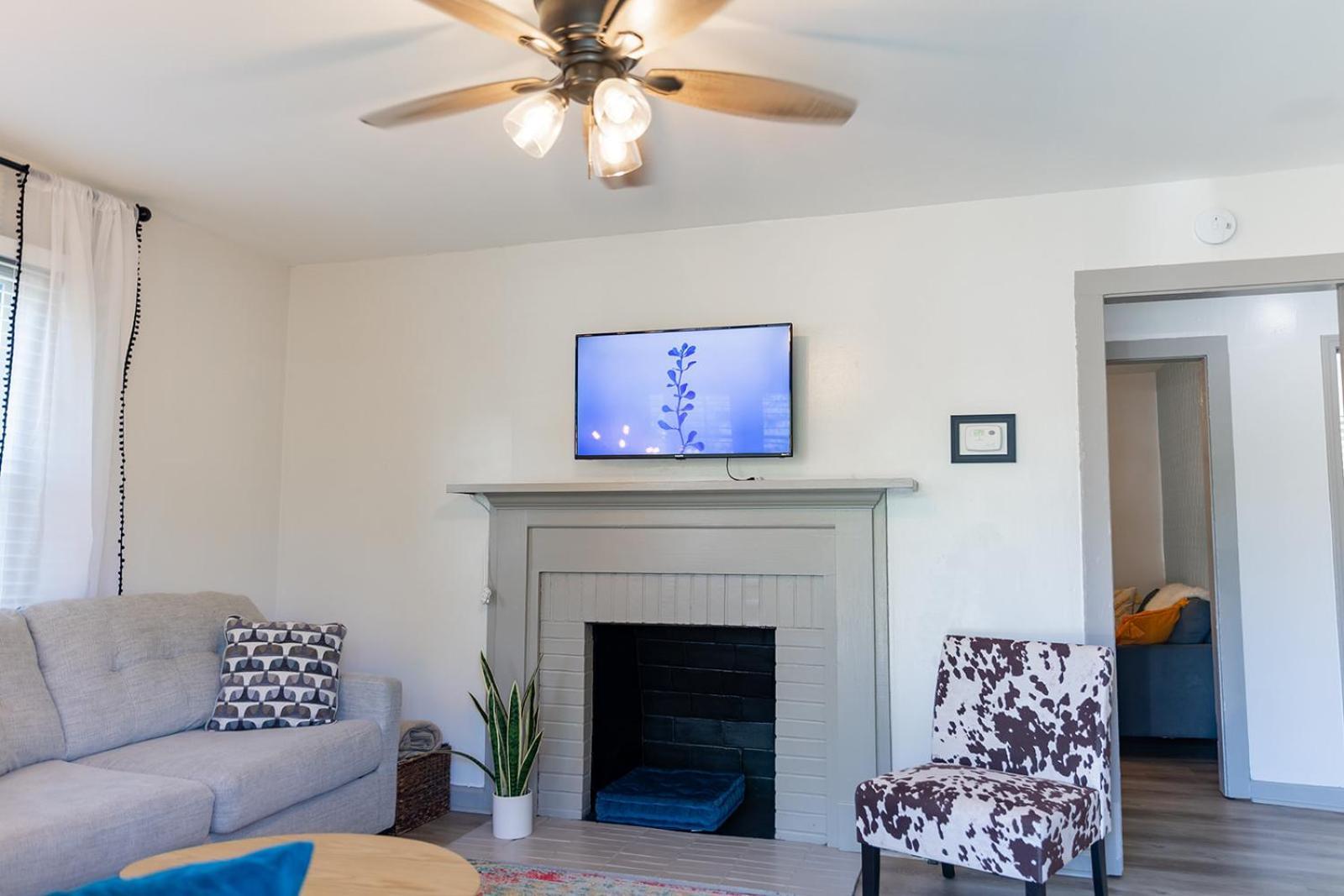 Blue Bungalow W/ Free Golf Cart 1/2 Mi From Square Covington Luaran gambar