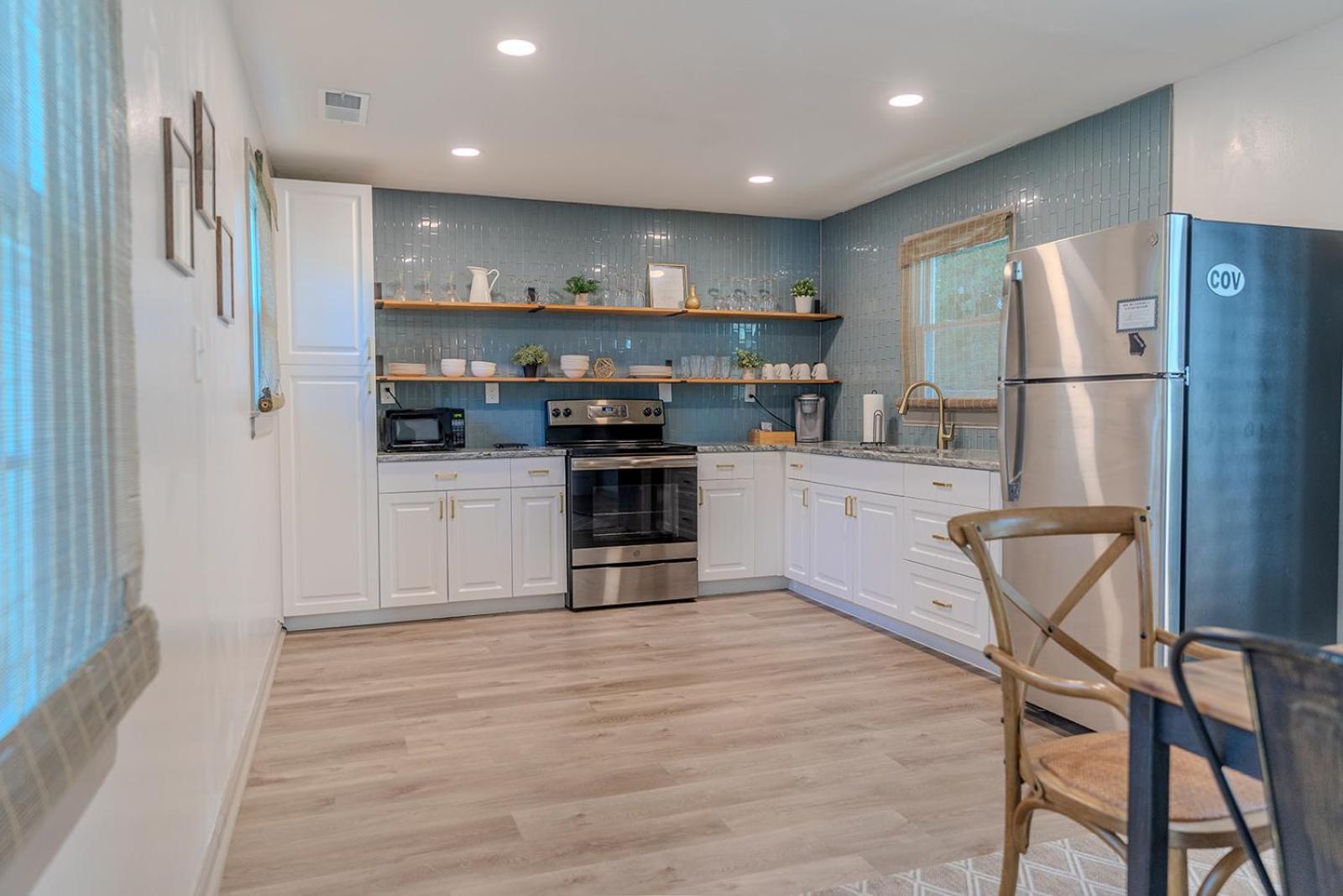 Blue Bungalow W/ Free Golf Cart 1/2 Mi From Square Covington Luaran gambar